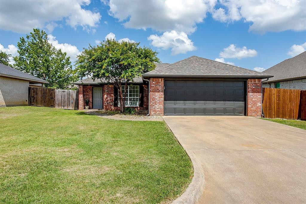 208 Cheyenne Trail Property Photo 1