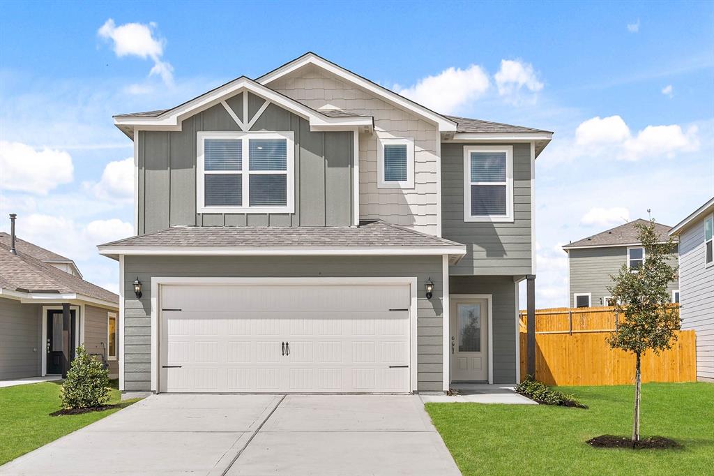 14121 Golden Valley Road Property Photo 1