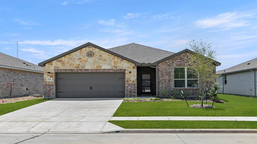 2923 Wagoner Ranch Property Photo 1
