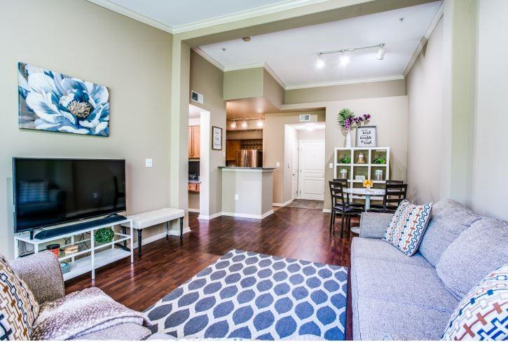 330 Las Colinas Boulevard 464 Property Photo 1