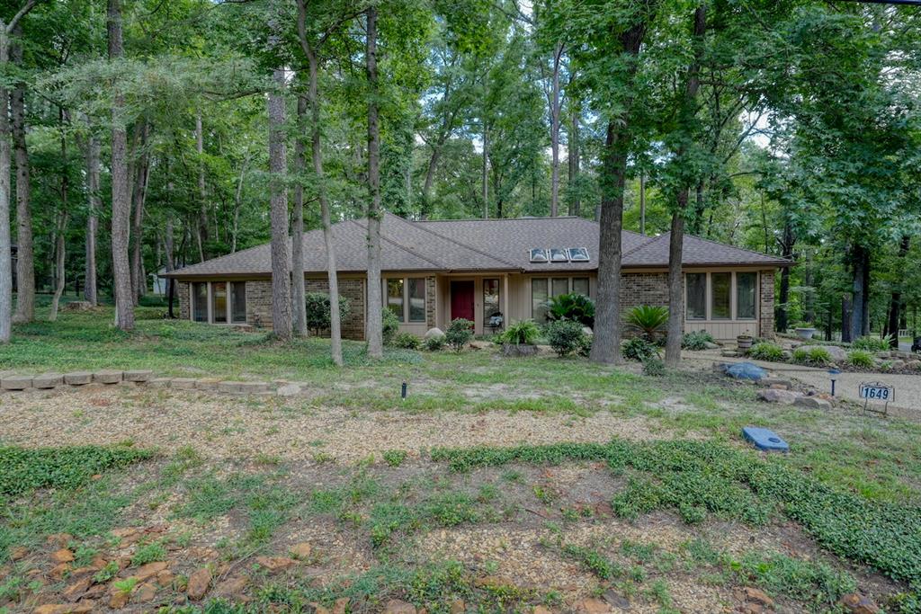 1649 Morningside Trail Property Photo 1