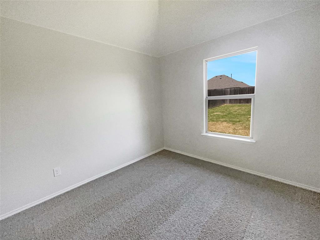 1904 Louis Miller Drive Property Photo 11