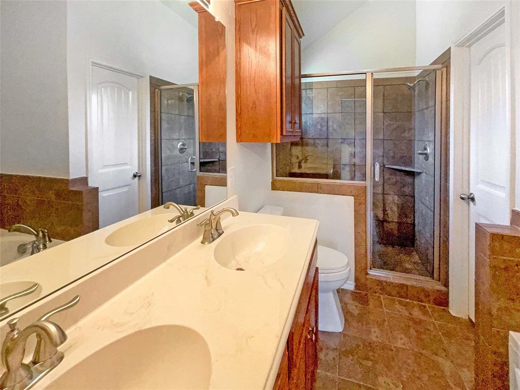 1904 Louis Miller Drive Property Photo 17