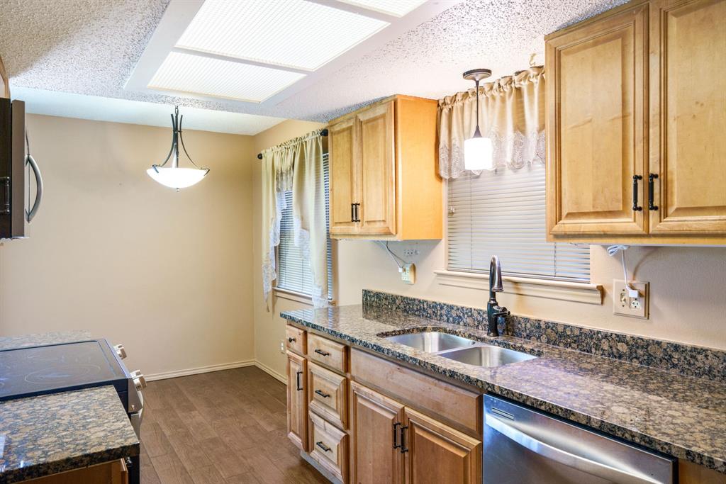 1710 Pine Knot Drive Property Photo 7