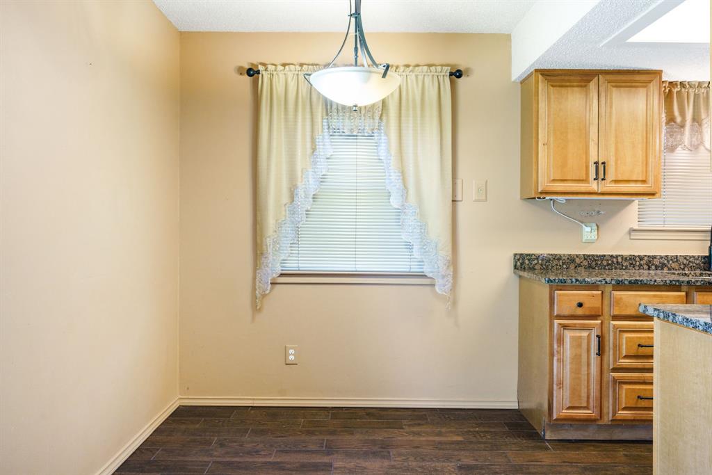 1710 Pine Knot Drive Property Photo 13
