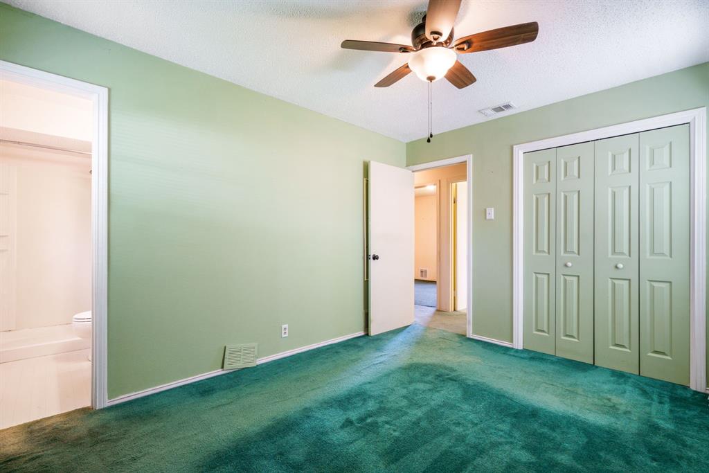 1710 Pine Knot Drive Property Photo 14