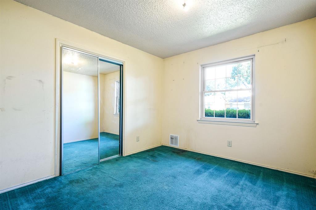 1710 Pine Knot Drive Property Photo 19