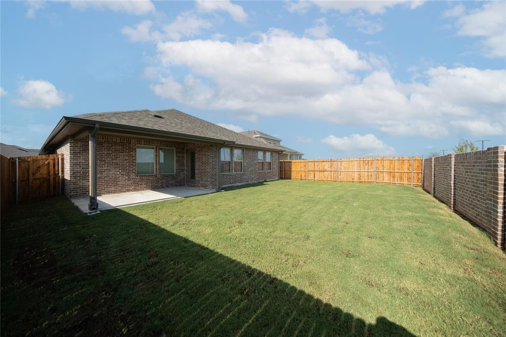 3417 Longfellow Avenue Property Photo 2