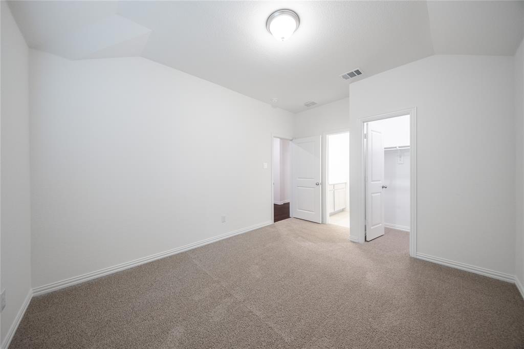 3417 Longfellow Avenue Property Photo 15