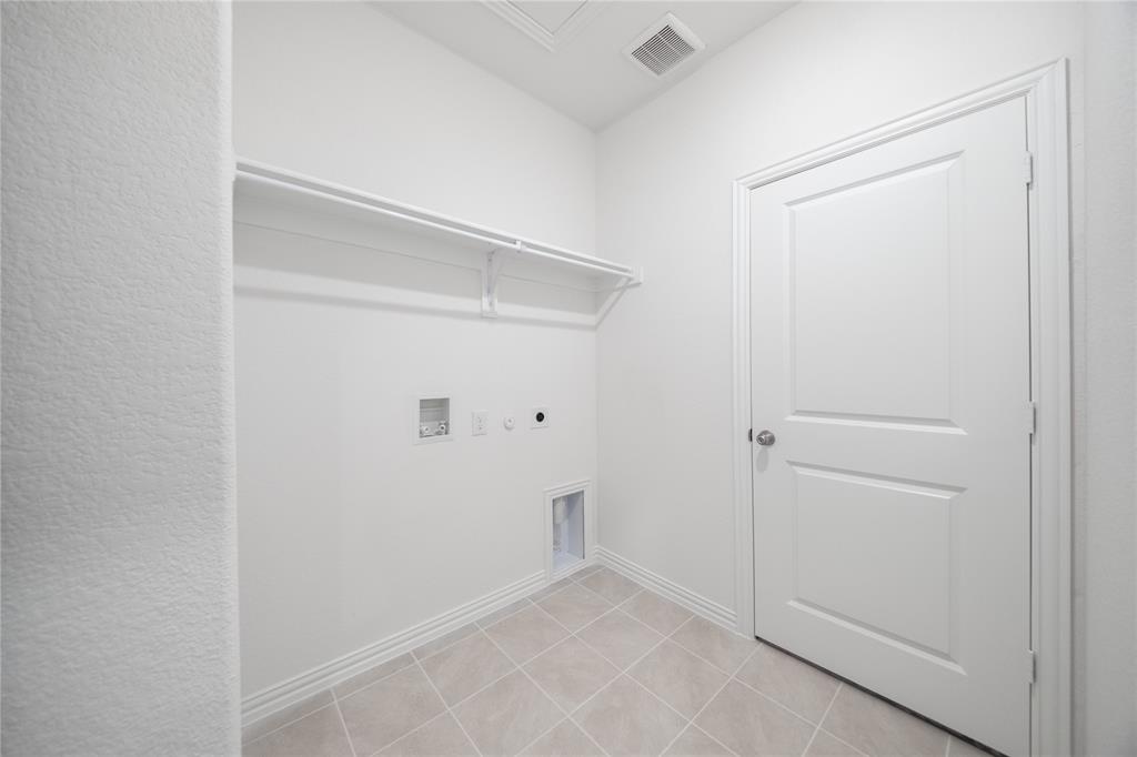 3417 Longfellow Avenue Property Photo 19