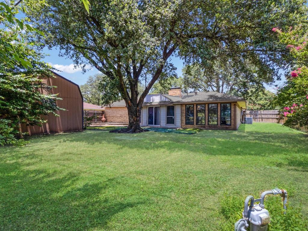 108 Sunview Street Property Photo 34