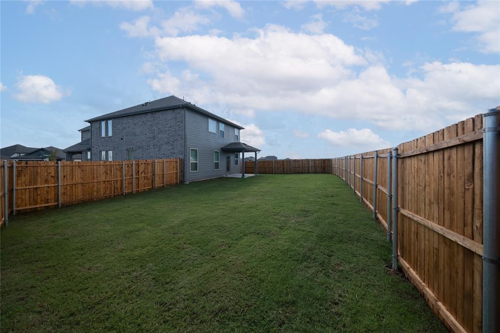 3426 Hillingdon Road Property Photo 3