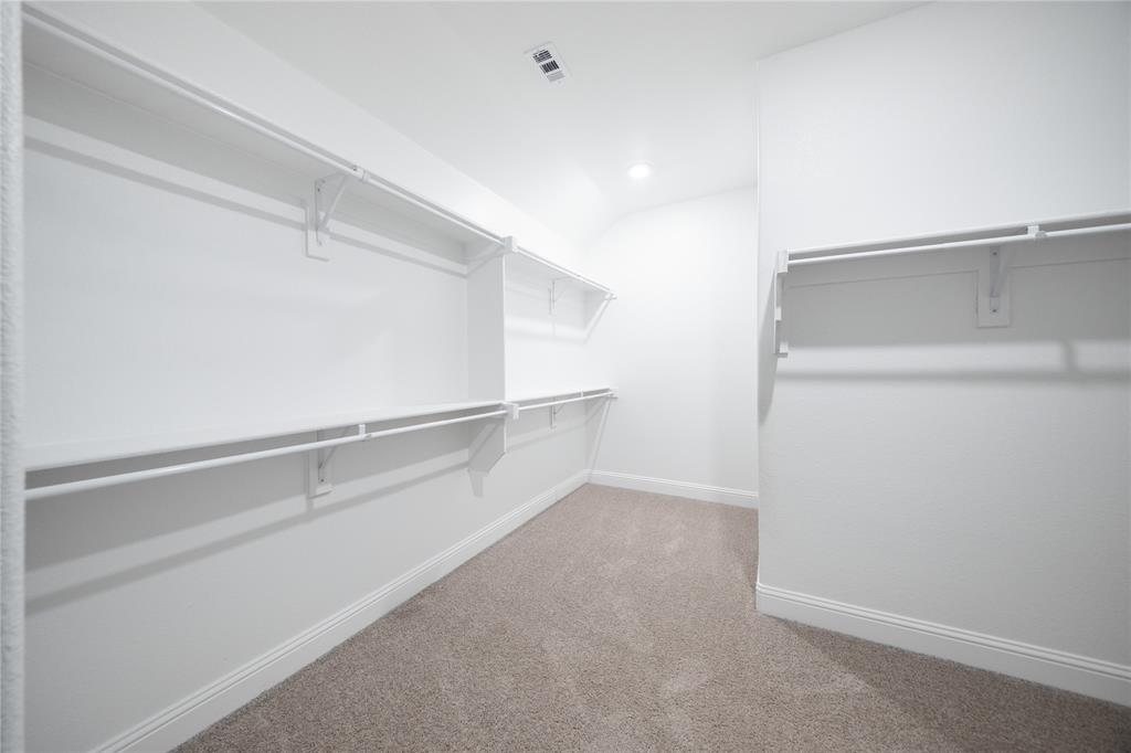3426 Hillingdon Road Property Photo 14