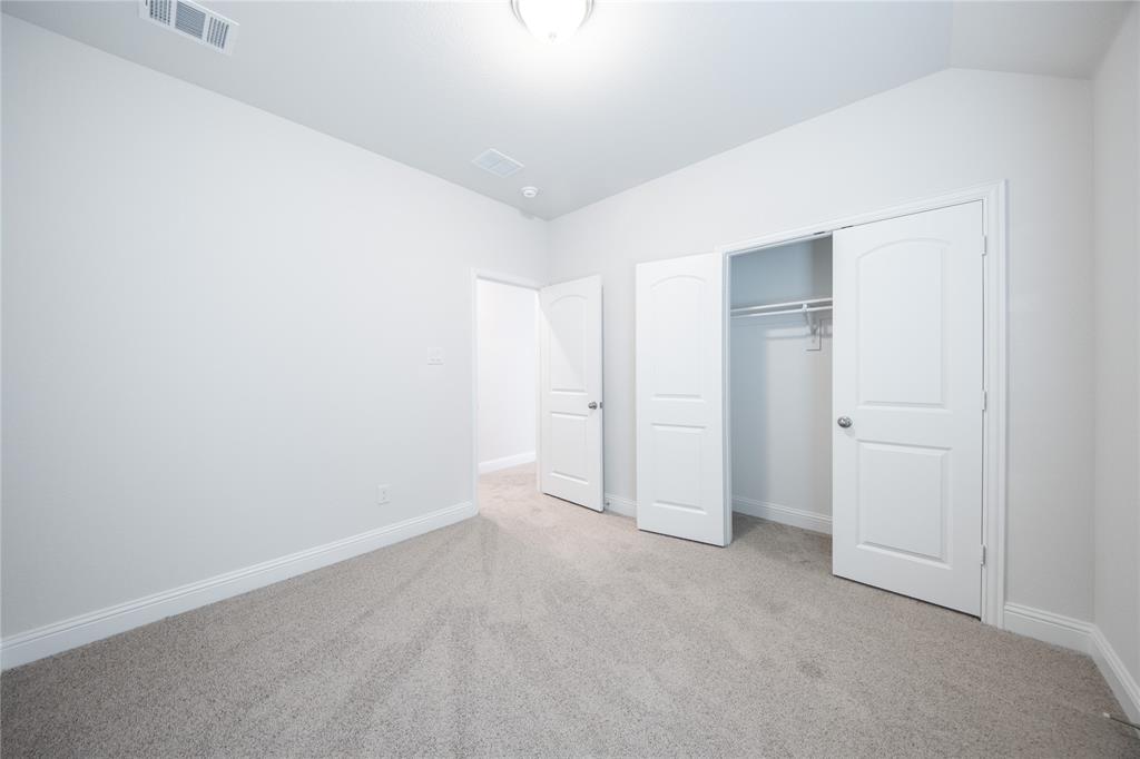 3426 Hillingdon Road Property Photo 19