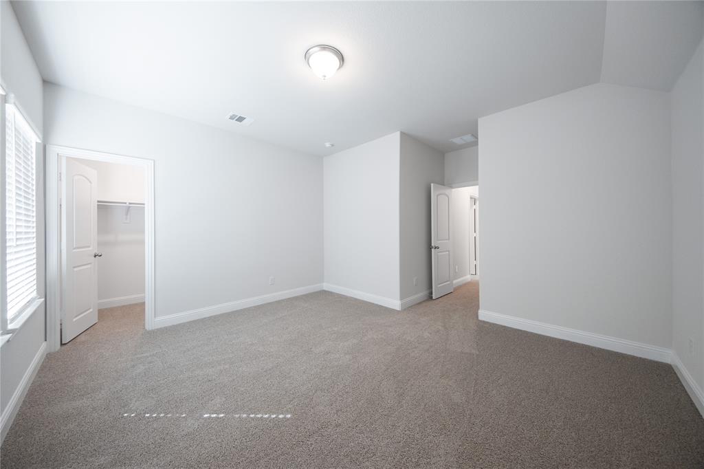 3426 Hillingdon Road Property Photo 22
