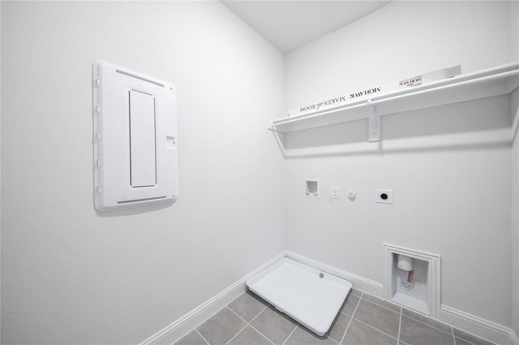 3426 Hillingdon Road Property Photo 23