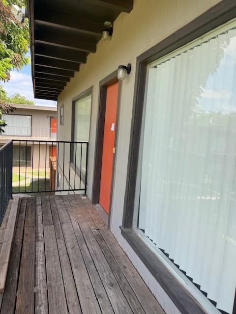 600 Westwood Drive B6 Property Photo 1