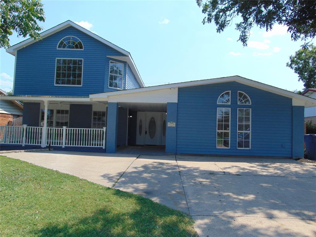 4218 Windsor Drive Property Photo 1