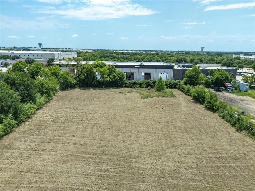 2600 Hullette Avenue Property Photo 1