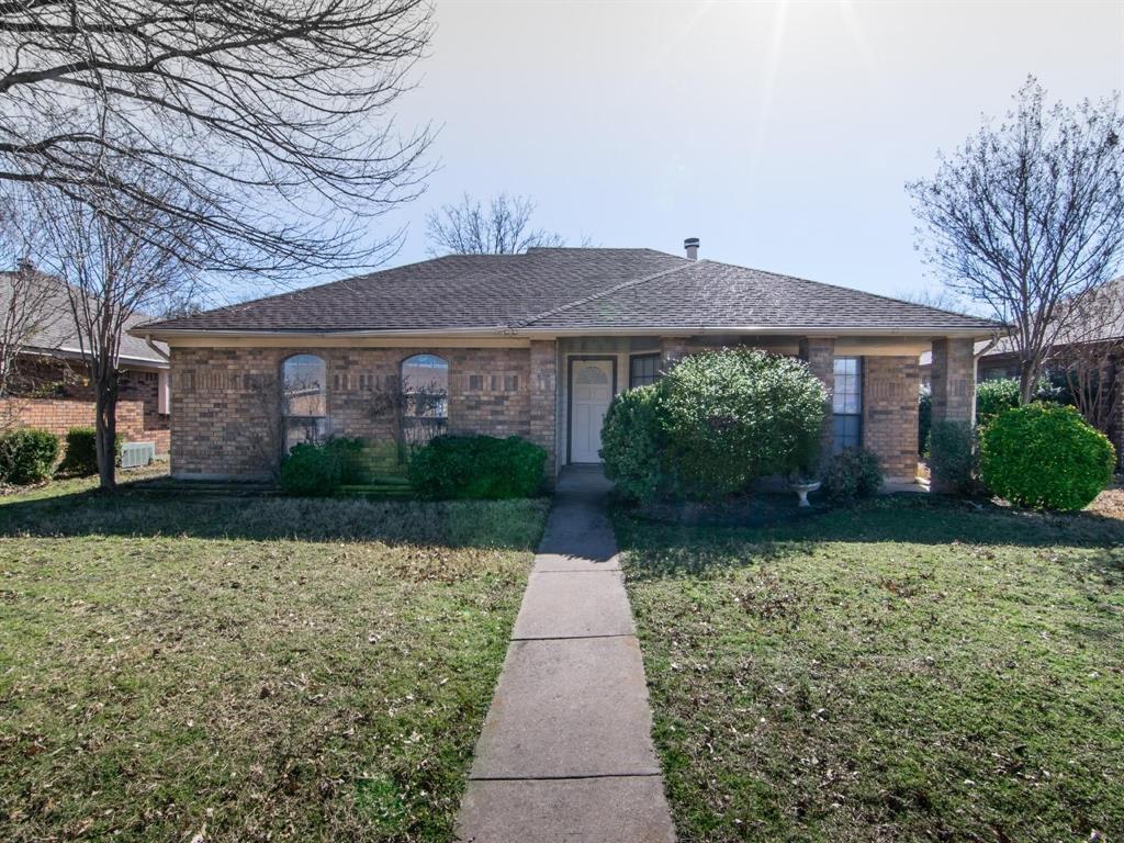1520 Mayflower Drive Property Photo 1