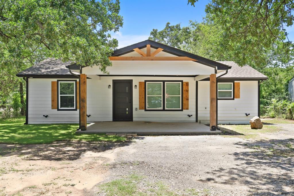 2737 Jills Drive Property Photo 1