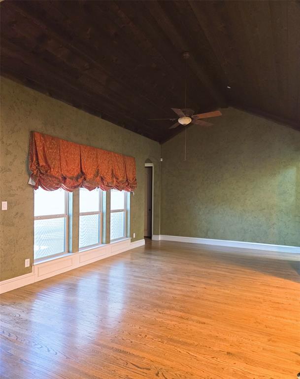 415 Stoney Creek Boulevard Property Photo 14