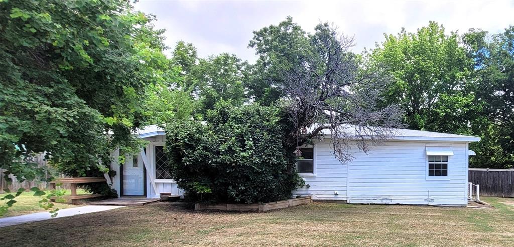 5720 Yeary Street Property Photo 1