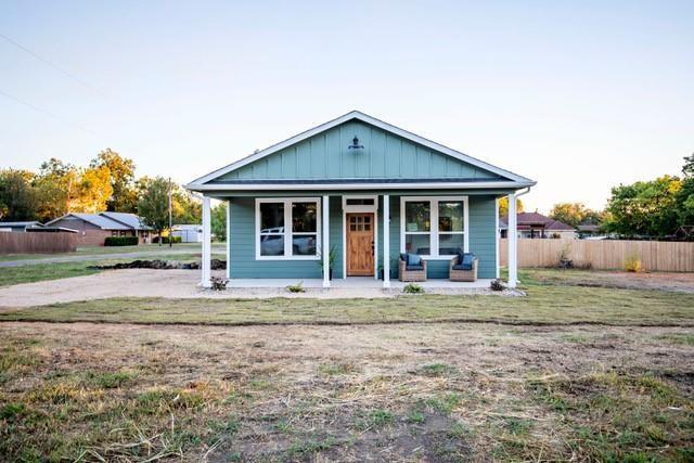 804 Walnut Street Property Photo 1