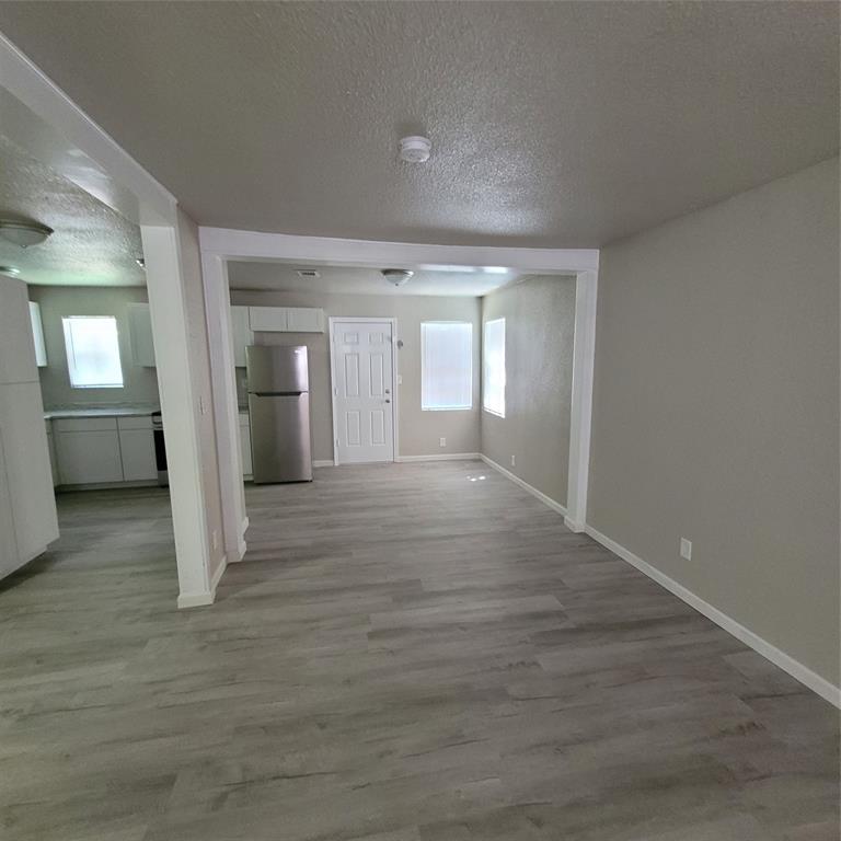 209 W Purdom Avenue Property Photo 1
