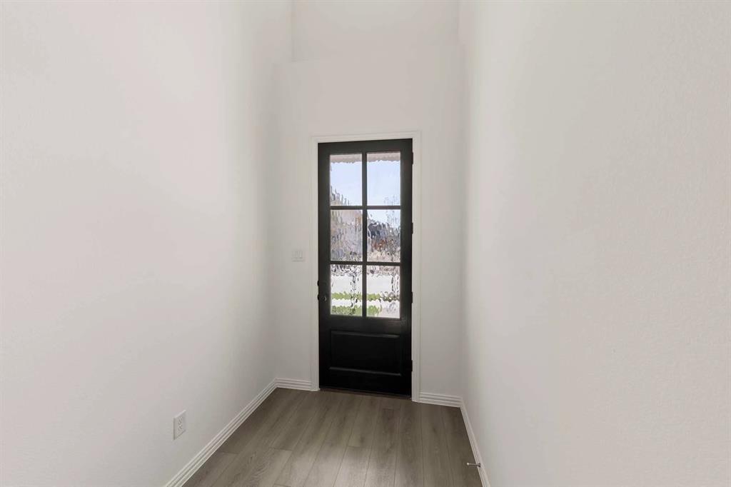 1021 Golden Galaxy Property Photo 6