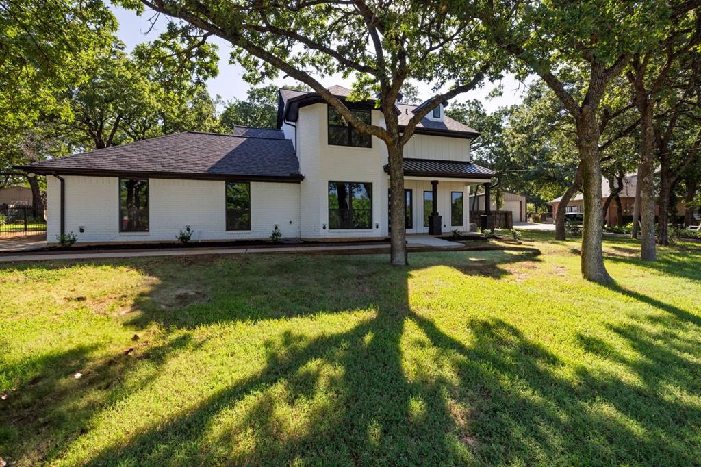 2333 Trail Tree Court Property Photo 1