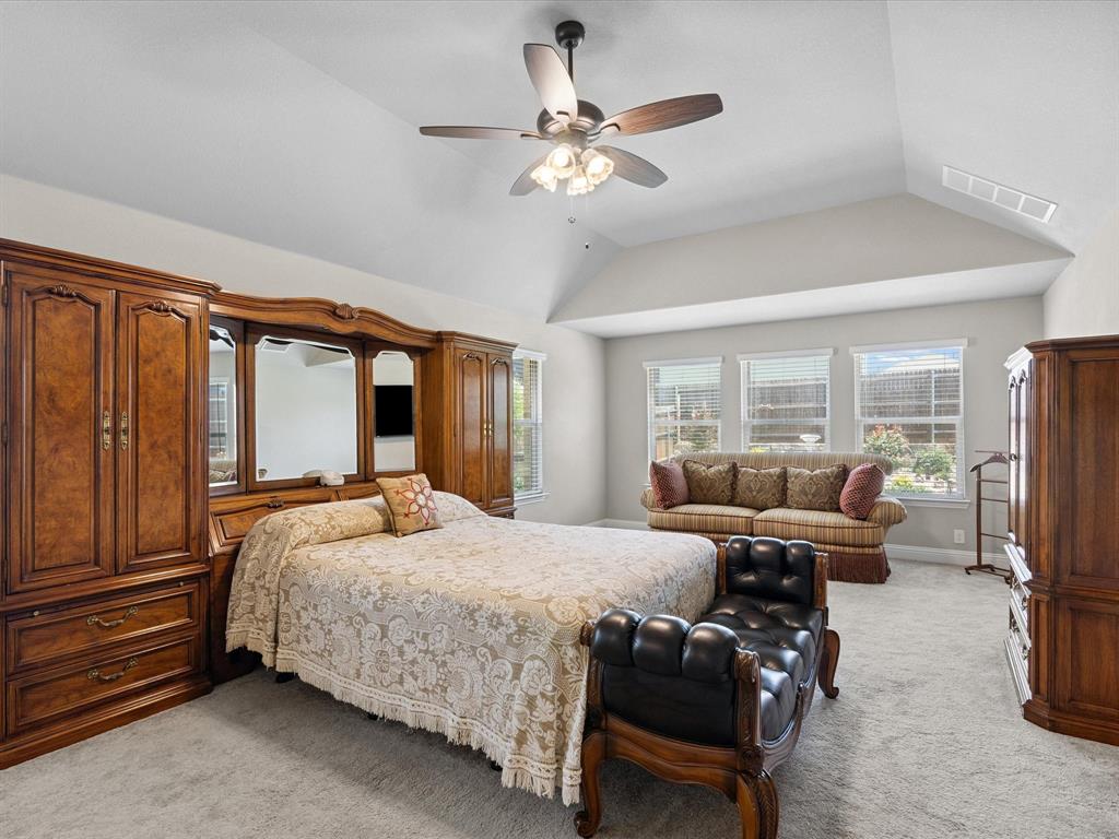 1104 Canterbury Lane Property Photo 10