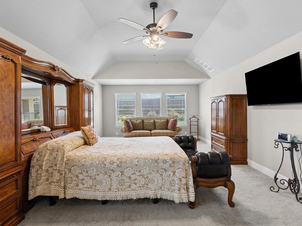 1104 Canterbury Lane Property Photo 11