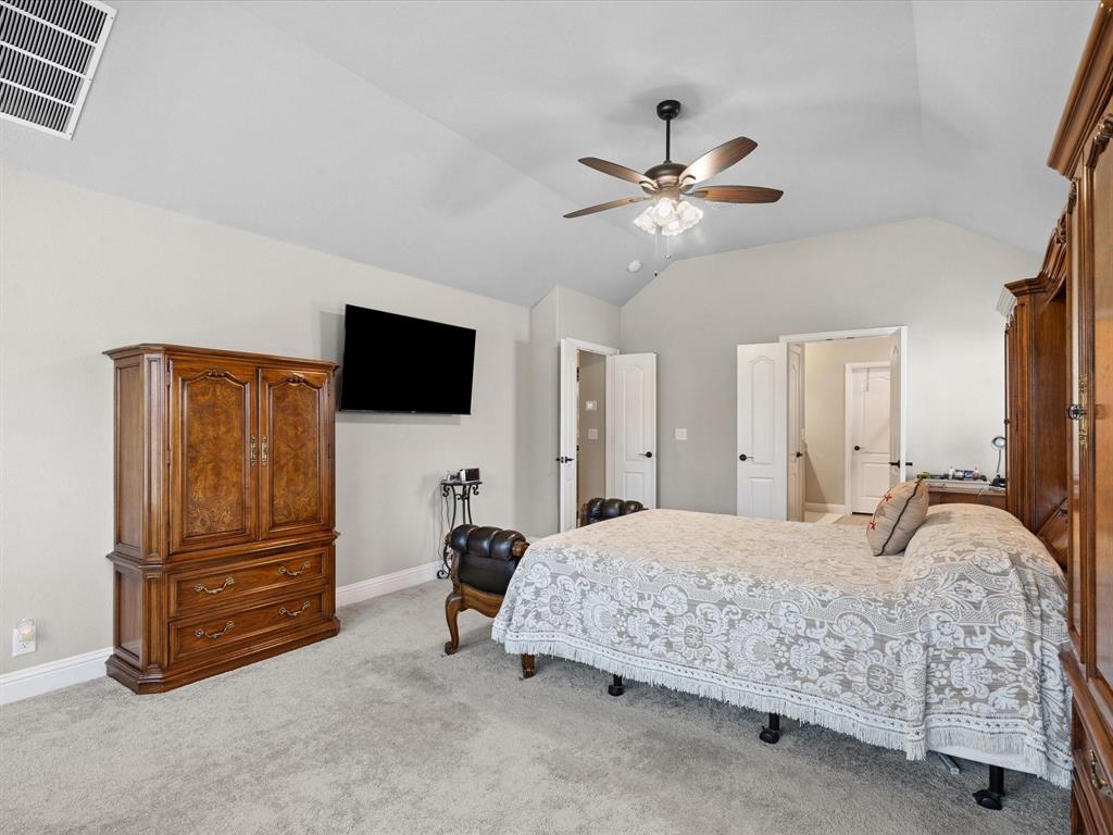 1104 Canterbury Lane Property Photo 15