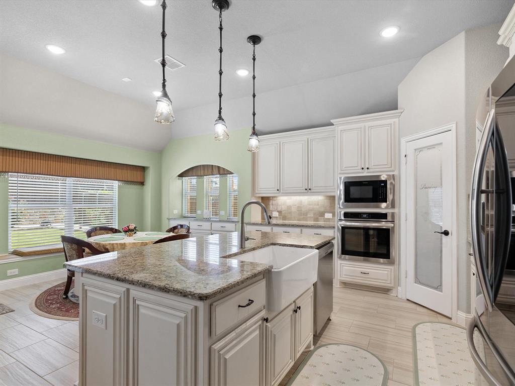 1104 Canterbury Lane Property Photo 23