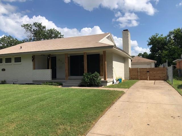 832 Highland Oaks Drive Property Photo 1