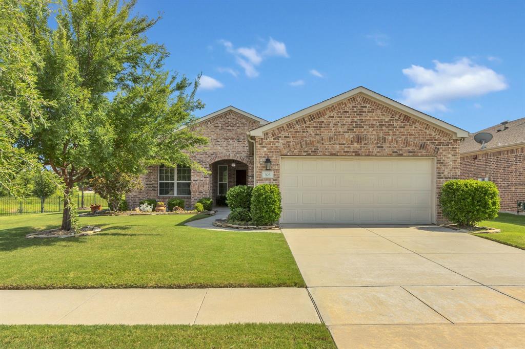 305 Balboa Court Property Photo 1