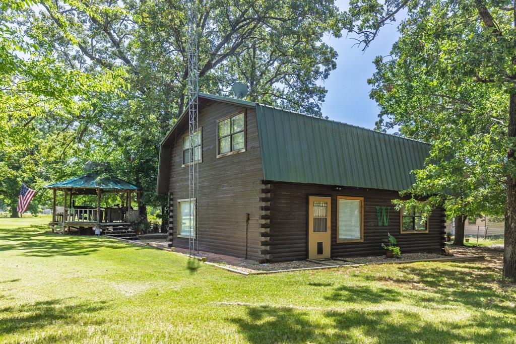 245 County Road 1689 Property Photo 1
