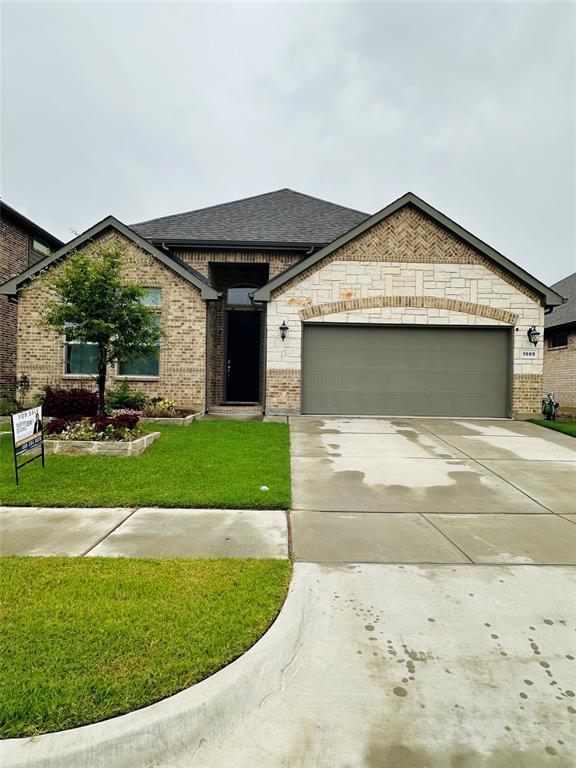 1005 Almond Street