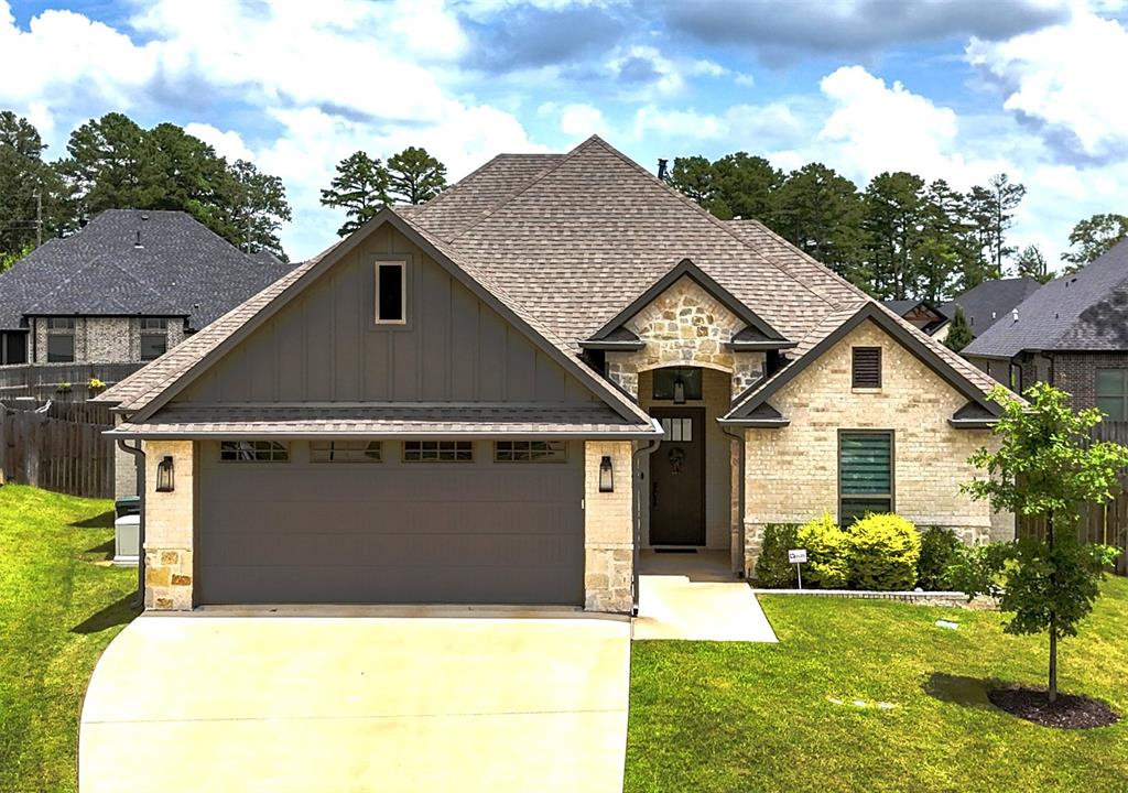 9070 Shallow Cove