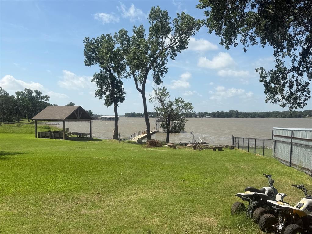 345 County Road 4874 Property Photo 1