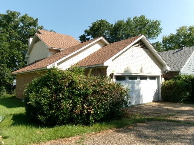 5639 S Lakeshore Drive Property Photo 1