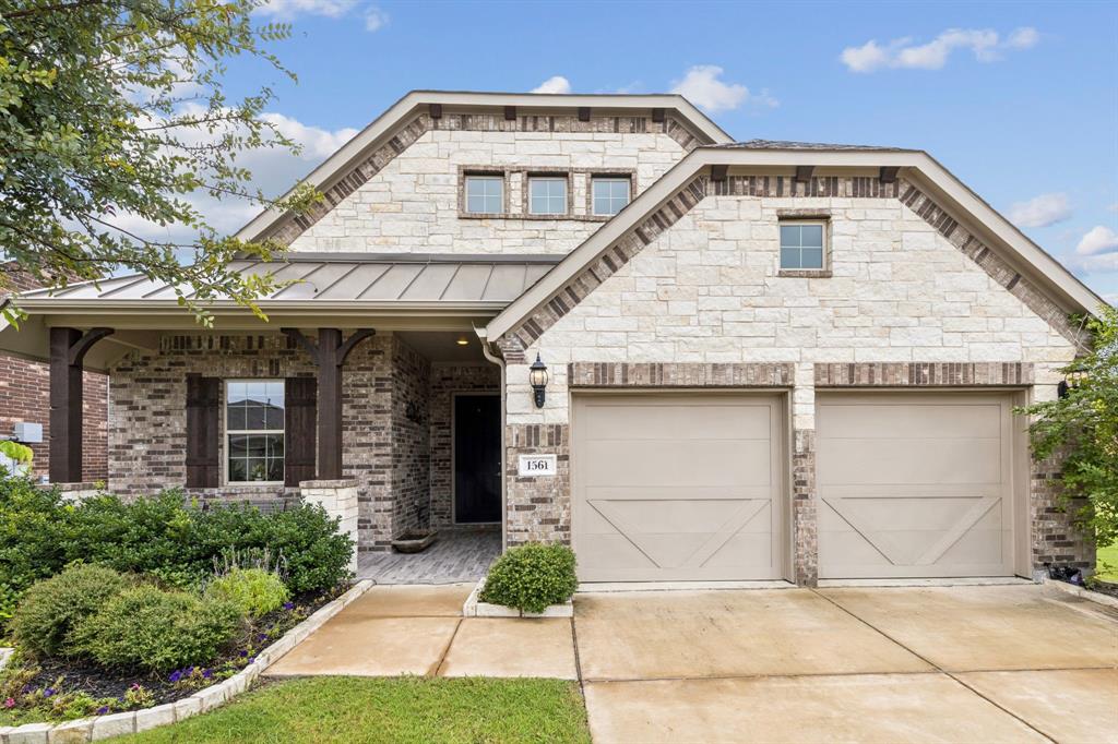 1561 Cedar Crest Drive Property Photo 1