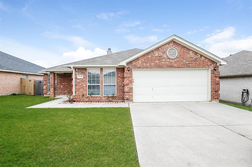 9228 Alyssa Drive Property Photo 1