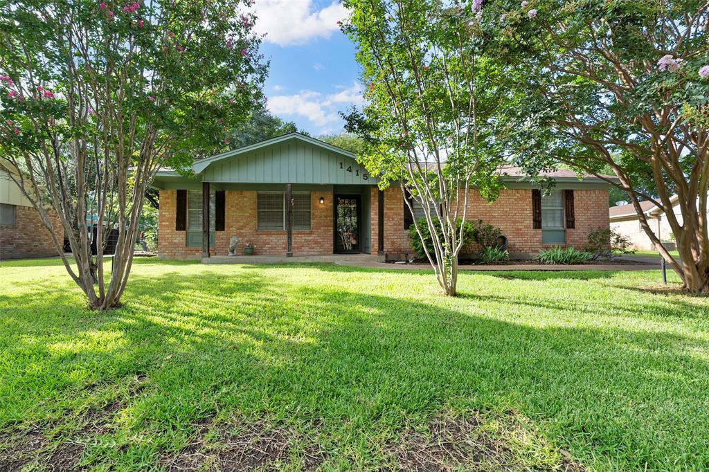 1415 Meadowlark Drive Property Photo 1