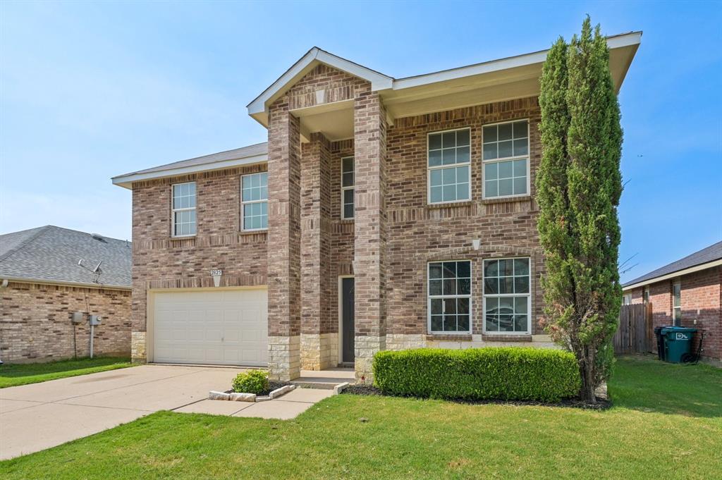 2825 Desert Drive Property Photo 12