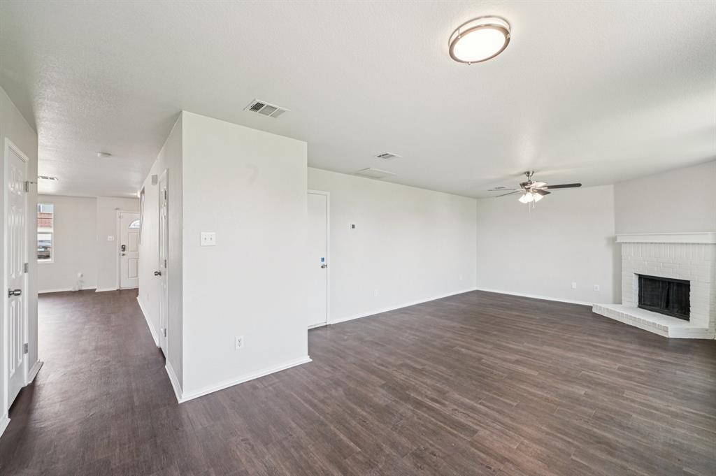 2825 Desert Drive Property Photo 17