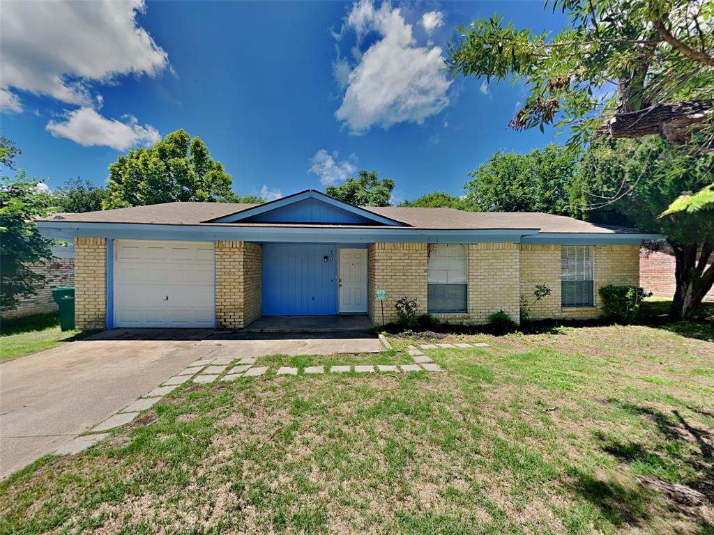 1202 Neptune Drive Property Photo 1