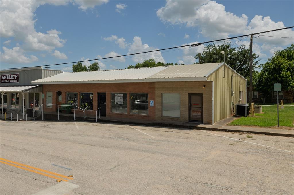 113 W Decatur Street Property Photo 1