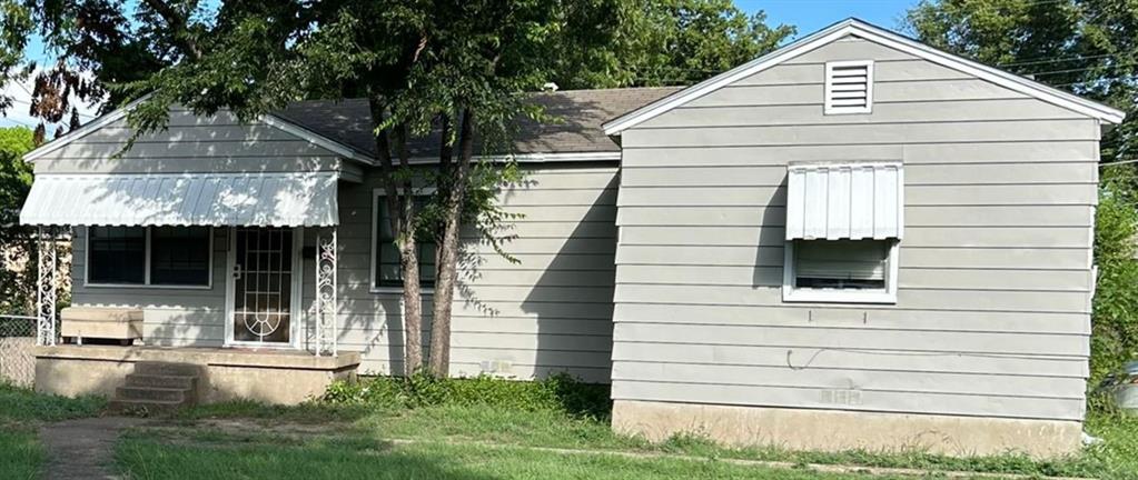 2606 Montreal Property Photo 1
